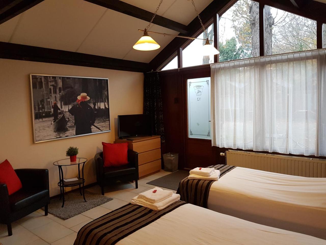Motel Oostvoorne 3*